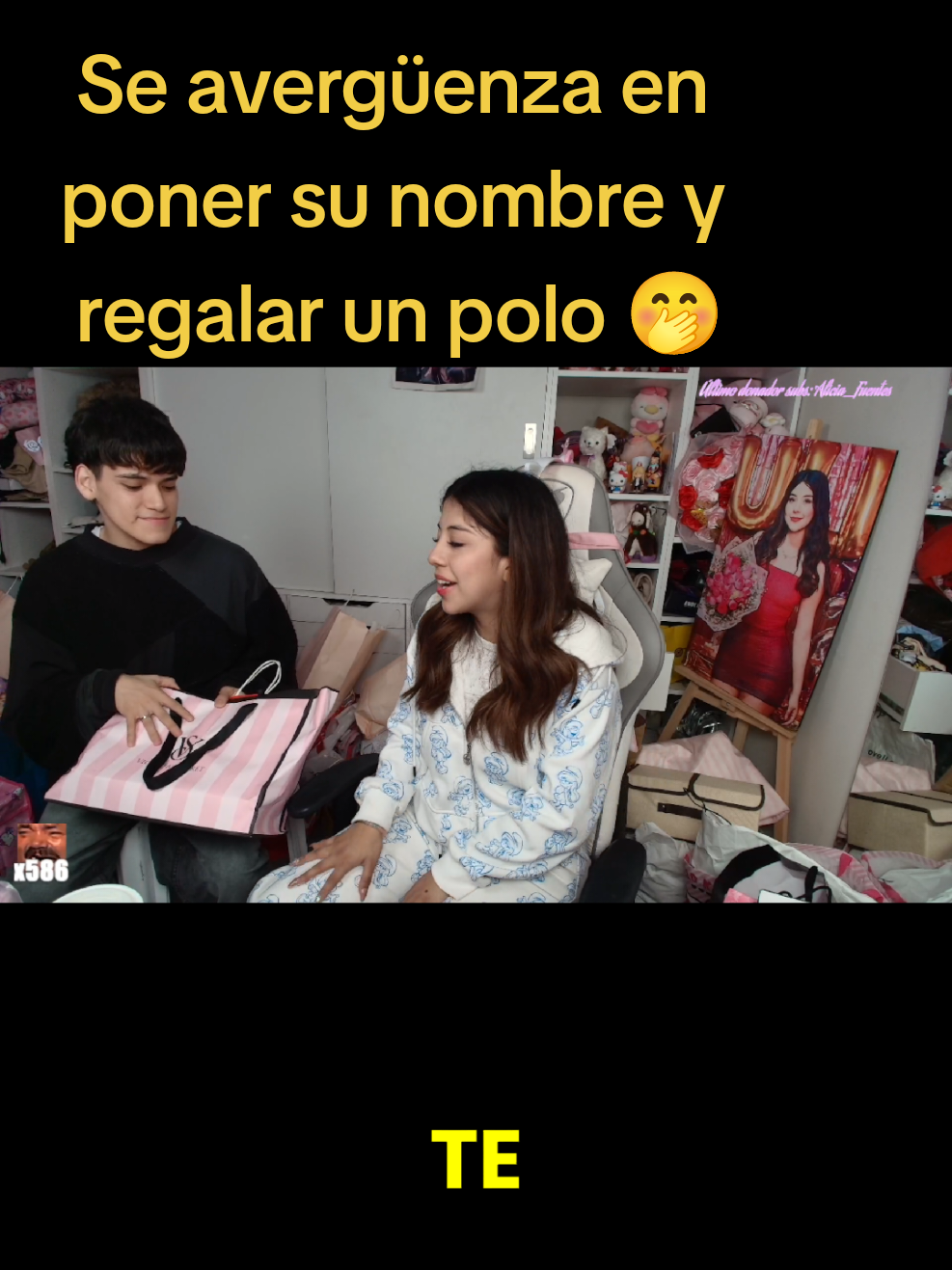 Abriendo regalos de Zully, son tantos que no terminan de abrir hasta ahora 🤭 #zully #gatchurras #viral #viraltiktok #cumpleaños 