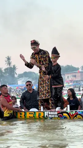 Sultan Malaysia dan aura farming pacu jalur  #fyppppppppppppppppppppppp  #pacujalurkuantansingingi 