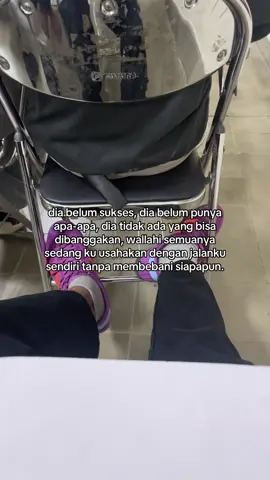 Buat yang mau beli sepatu 100% original daerah jogja, langsung aja ke ig @lumintu.sneakers #SepatuJogja #SneakersOriginal #JualSepatu #converse #fyp #jogja24jam #nike #bakul #puma 