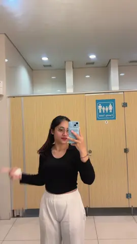 Hmm absen😭🤪#fyp #fyppppppppppppppppppppppp #fypシ゚ 