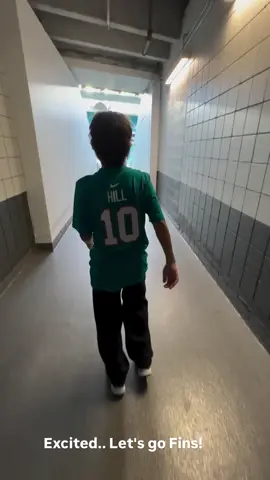 nih yang minta mentahan nya @khaira #rogerllauradojr🇺🇸 #intermiami #zyxcba #fyp 