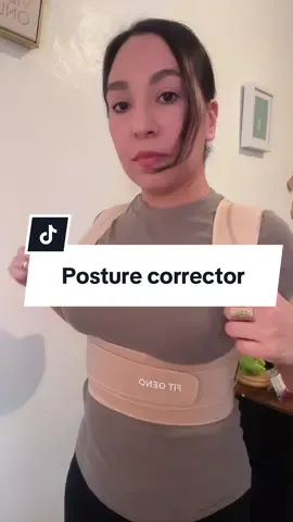 Corrector de postura muy práctico de utilizar!! Ayuda con tu postura al igual que el dolor de espalda!! En 15 días puedes notar cambios en tu postura si lo usas adecuadamente!!  #posturecorrection #postura #correctordepostura #espalda #posturacorrecta 