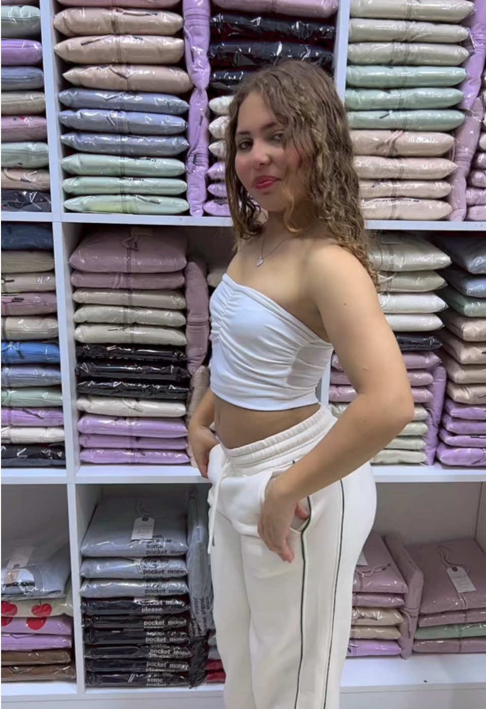 Palazzo Vena🤩 Material franela, tallas S M L 📍Galería Guizado 654 - primer sótano tienda 02B 📲944 508 339 hacemos envíos a todo el país!🇵🇪🤗 #gamarra #invierno #enviosatodoelperu #alpormayorymenor #conjuntosfemeninos 