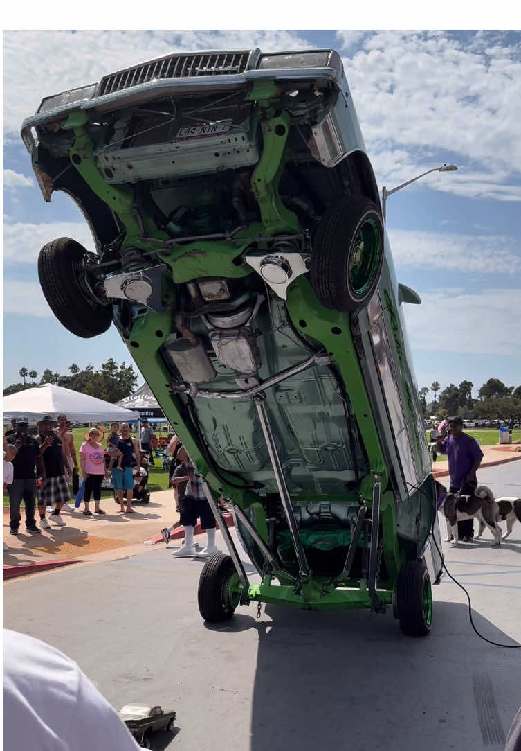 #carshow #carclub #lowrider #sandiego 