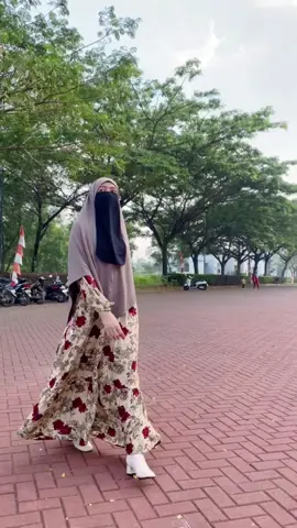 Bismillah...  #pejuangrupiah #affiliate #fypシ゚viral #fyppppppppppppppppppppppp @nindya.hijab.shop 