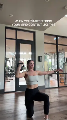 Your sign to trade your true crime podcasts for mindset/motivation!!! #strengthtrainingforwomen #motivation #fertilityjourney #mindsetgrowth 