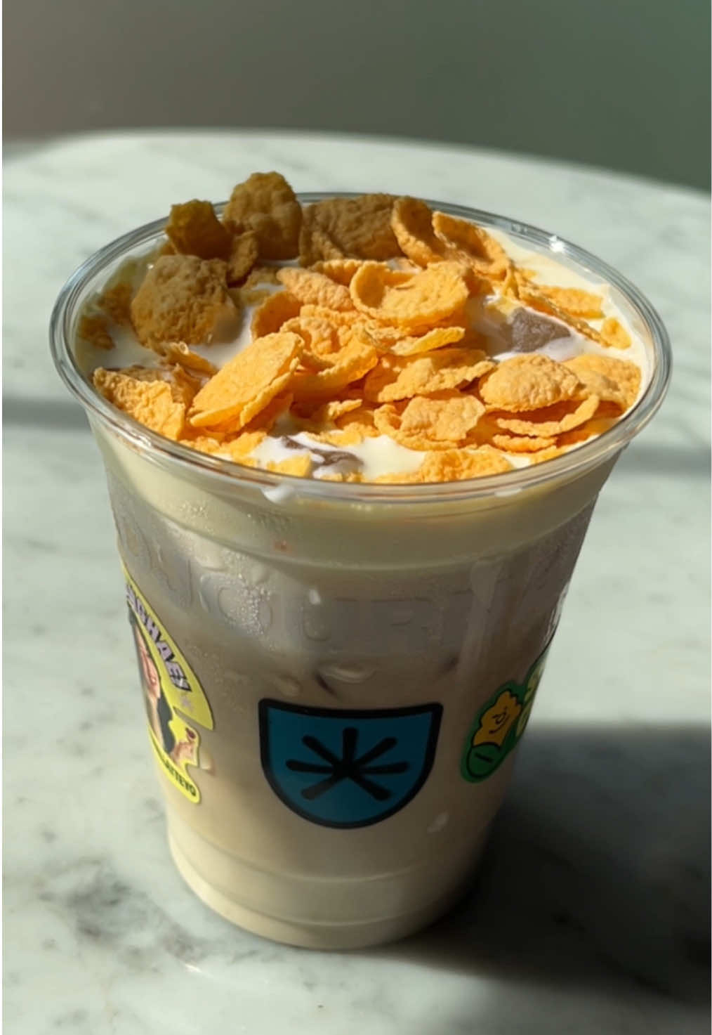 Weekend gini, enaknya ngopi yang soft dan creamy sihh🤤 Ada yang udah cobain Korean Latte Series dari Djournal ga??