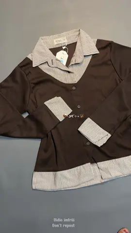 Kok bisa secakep ini si😭🤏🏻🫰🏻 #Kemeja #kemejawanita #kemejacasual #kemejastripe #shirt 