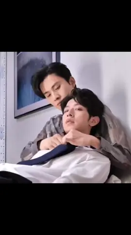there is a scene that was cut in the drama #abodesire #wenlangxgaotu #abo #blchina #abodesire 