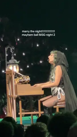 WE WONNNN #mayhemball #ladygaga #mayhemballnyc #nyc #msg #marrythenight @ladygaga 