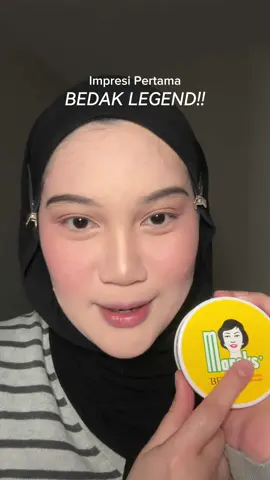 racun luh boleh jg @nda 🤔😭  bagus bgt gakuat, ini video aku take minggu lalu, smp skrg klo makeup masih pake ini nge set bgt, bjir moment in my life nemu bedak murah meriah MUNTAHHH😁😁  #bedakmarcks
