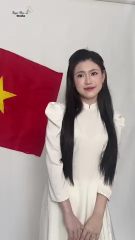 Chụp concept 02.09 tại studio #xuhuong #ngocminjimakeup  #chupconcept #quockhach2025 