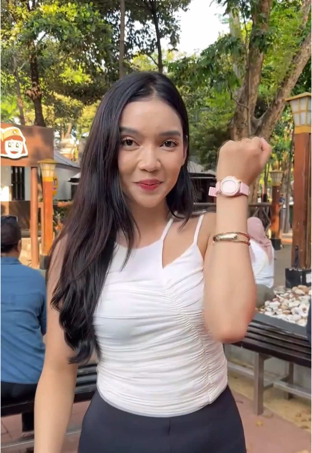 Elsa local nih gaez, siapa yang siap dihempas manja sama kak sabina pake bakatnya❤️✊✨ Menurut Brunners, berapa nih score kehebohan unjuk bakat kak sabina ? 🎤💃🎶 #SocialExperiment #Giveaway 🎁 #OOTD 👗👟 #GenZ ✨#bagibagi #giveawaytas #giveawaywatch #OOTD #gameseru #games #game #camilacabellofans #lalafestival  