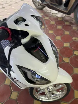 Có lên ốp full cacbon ko hay sơn đen bóng full nhựa nhám ae nhỉ🗿 #vision #xeđộ #visiondokieng #xedovietnam🇻🇳 #xuhuongtiktok 