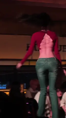 Xin mời các đạo hữu bật max volum lên dùm tại tạ, để cảm nhận từng nhịp nhạc full bass #fullbass #dancerbar #djremix #edm #realfit 