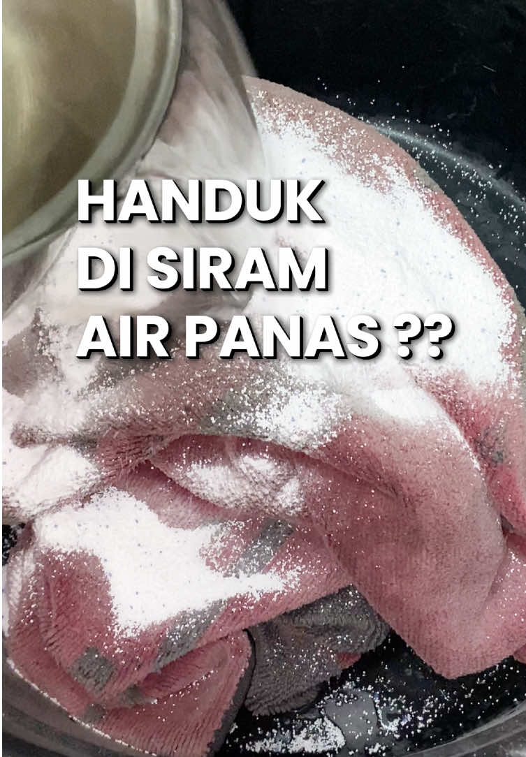 solusi buat hempaskan noda bandel🤩 #PembersihKain #CuciBersih #PerawatanPakaian #AntiNoda #loxuscleaner 