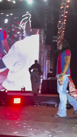 Olamide's surprise performance at Seyi Vibez TBS Concert in Lagos 🔥