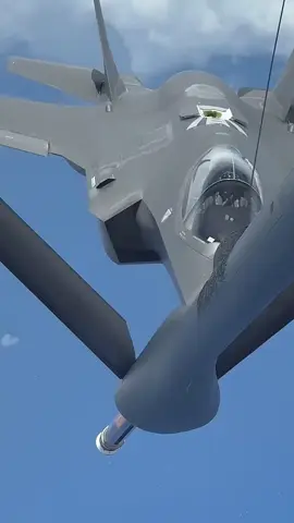 Head above the clouds for an F-35 gas-and-go #f35 #fighterjet #planes #refueling #airforce  