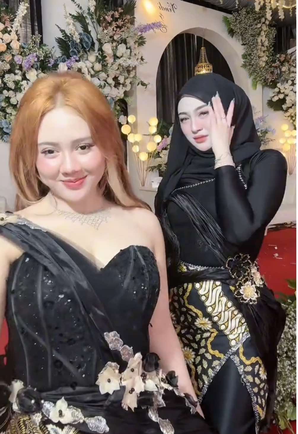 look the beautiful dress from Yoss Bridal & Couture✨❤️‍🔥! @SEWA / JUAL GAUN PENGANTIN 