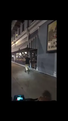 #tiktoklive #livehighlights cruising around Shreveport, Louisiana and AKA ratchet City Louisiana downtown at 2:00 a.m. just cruising seeing the nightlife making friends along the way