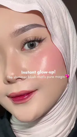 NO GIMMICK!! Sampe skrg bucin sama blush stick ini, finishnya cantik pwoll bikin makeup segerrrrr 🥹💗💗 #shimmerblush #pinkflashmustbuy #blush #blushon #blushstick 