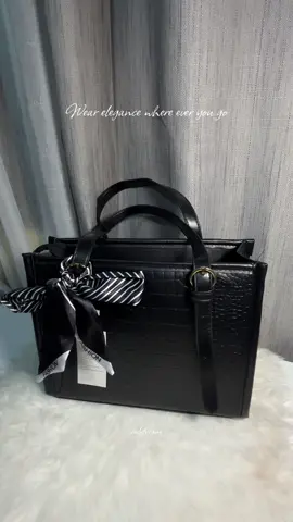 Leather bag perfect for office, errands and college students!!! #fyp #bag #officebag #womenbag #ladiesbag 