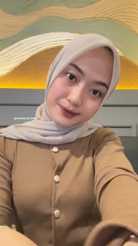 definisi ⭐️5 akhirnya nemuin lg paris japan yg selama ini aku cari😭❤️ @LINDAHIJAB 
