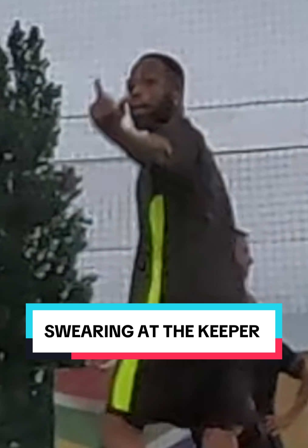 That shut hawker up 🤣🤣🤣 #5asidefootball #footballtiktok #viral 