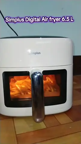 Super worth it to buy , less oil na nga pag nagluluto ka , andaming luto pa ang magagawa mo using this Simplus Digita Air Fryer 6.5 L #simplus #airfryer #simplusairfryer #fy #foryoupage 