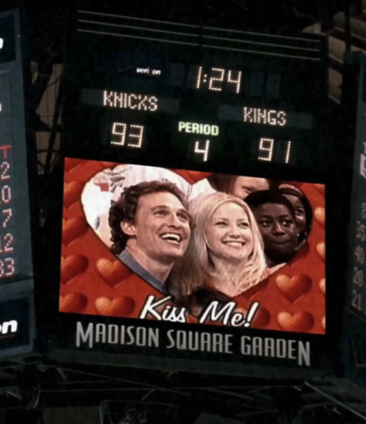 أنا قُمتُ أناجي بينَ الأحلامِ مُرساك. #محمد_عبده  #movie 