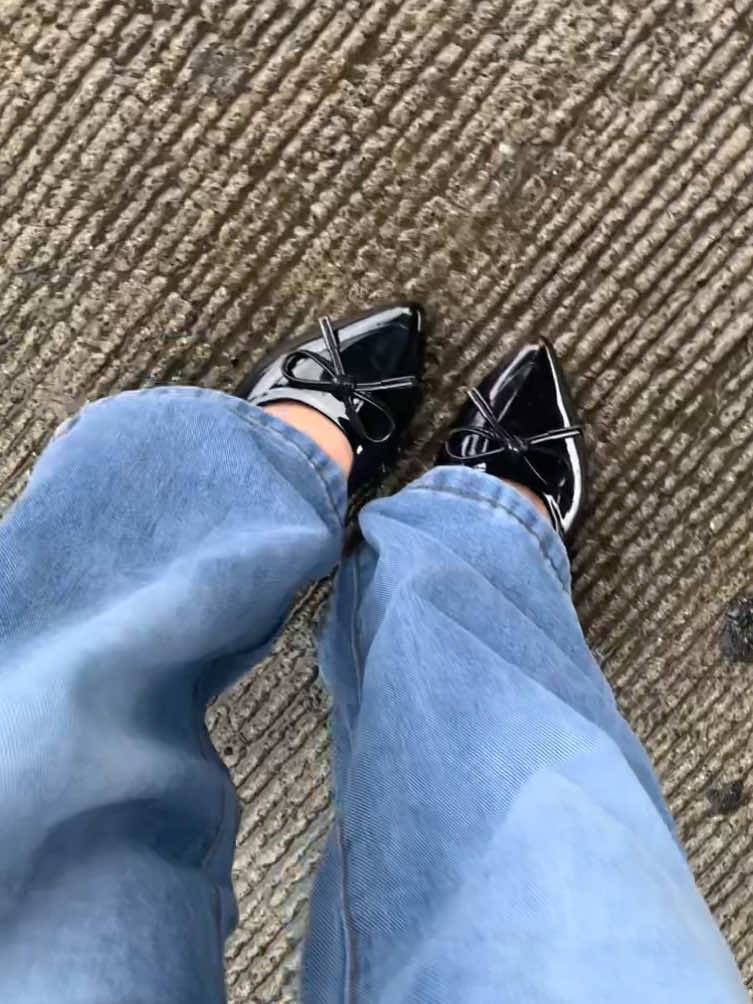 new heels recooo (hehe been using this as school shoes lately and for galaa) #heels #heelrecommendation #recommendations #schoolshoes 