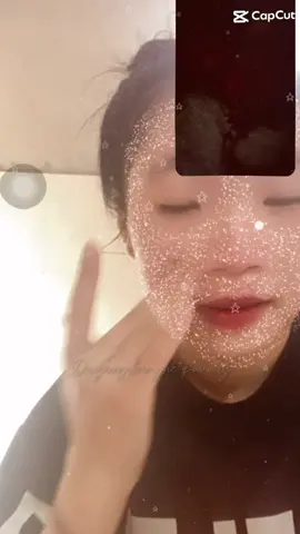 Tình yêu trở nên đẹp lên khi cả 2 đều thoải mái callvideo với khuôn mặt bơ phờ, đầu tóc bù xù mà không ngại....#xhtiktok 