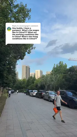 Replying to @JoJonogogo just China 🇨🇳 really suck?#CollinXChina #TheMIC #MadeInChinaPodcast #LifeInChina #HangzhouBased   