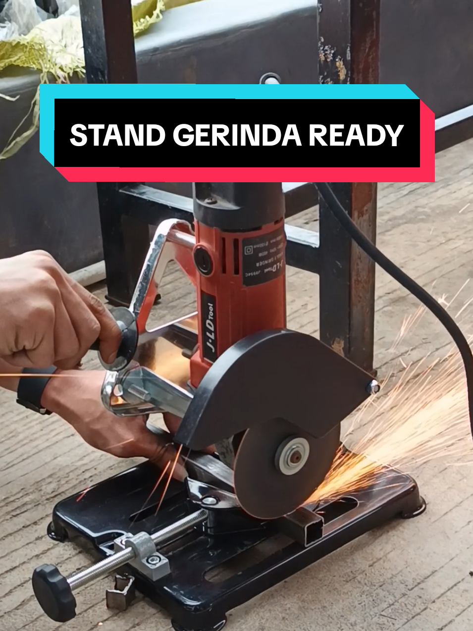 Stand holder dudukan mesin gerinda jadi mesin cutting cocok untuk pemotongan kayu, besi, alumunium dll👍🏻 #standgerinda #dudukangerinda #dudukangerindatangan #modalkontendoang 