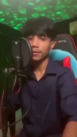 ទទួលស្គាល់ថានឹកគេខ្លាំងណាស់។