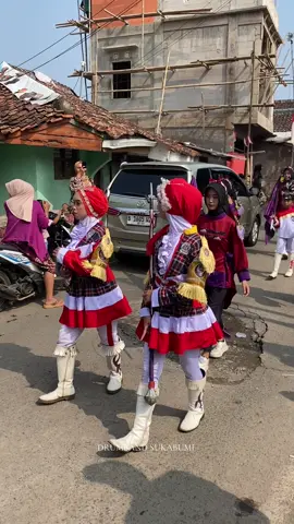 Pawai drumband dqck #drumband #drumbandsukabumi🥁🎺 #drumbandsukabumi2024 