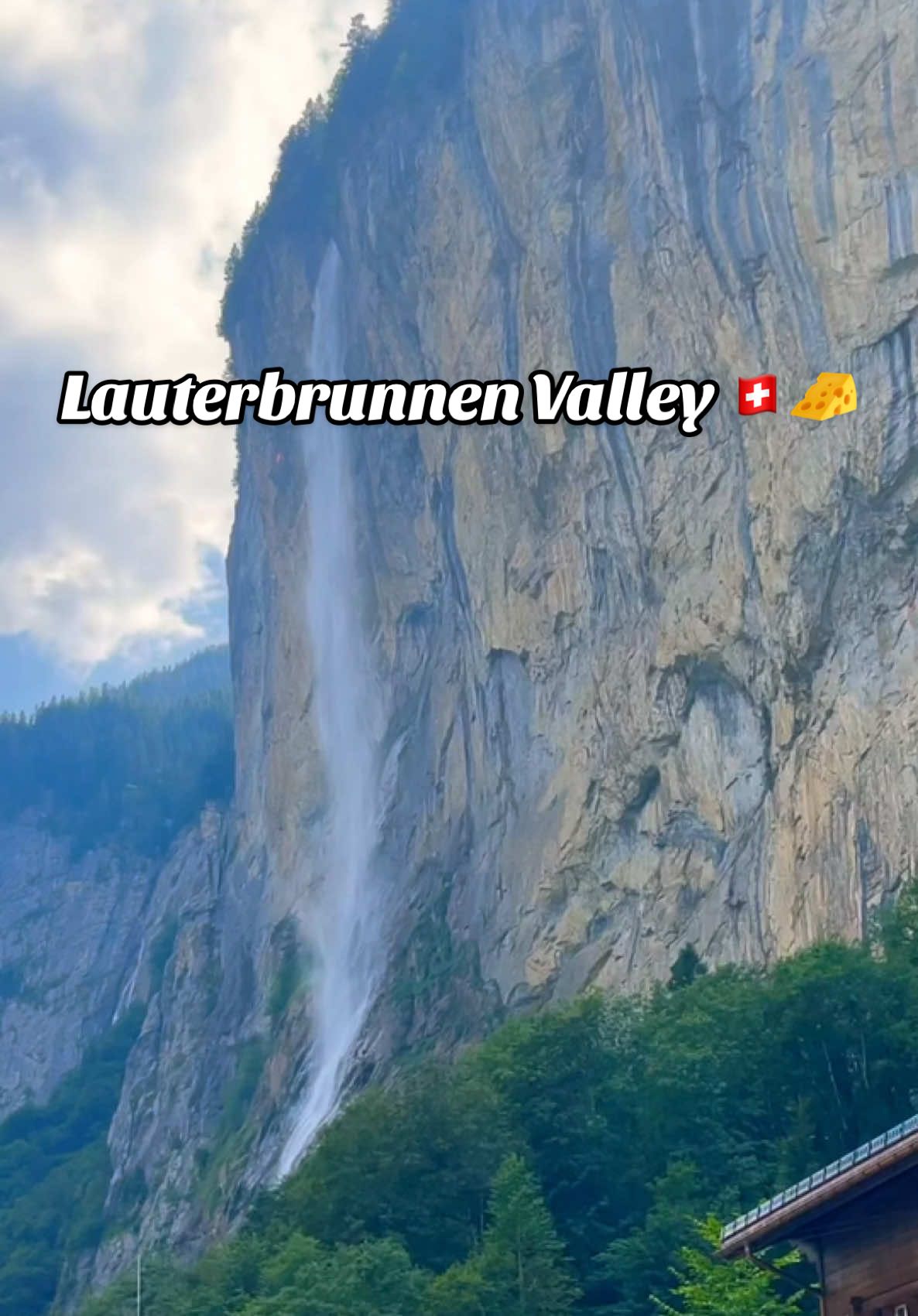 I Thought This Only Existed in Movies 🎥… Then I Found Lauterbrunnen🇨🇭😳✨