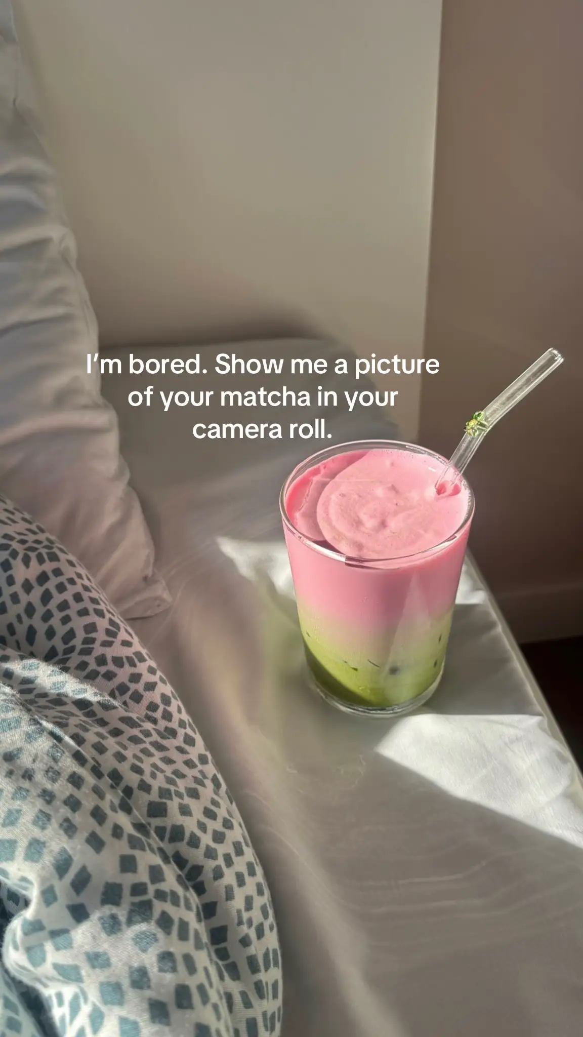 #matchalove#lovematcha#matchalover#matchaholic#strawberrymatcha 