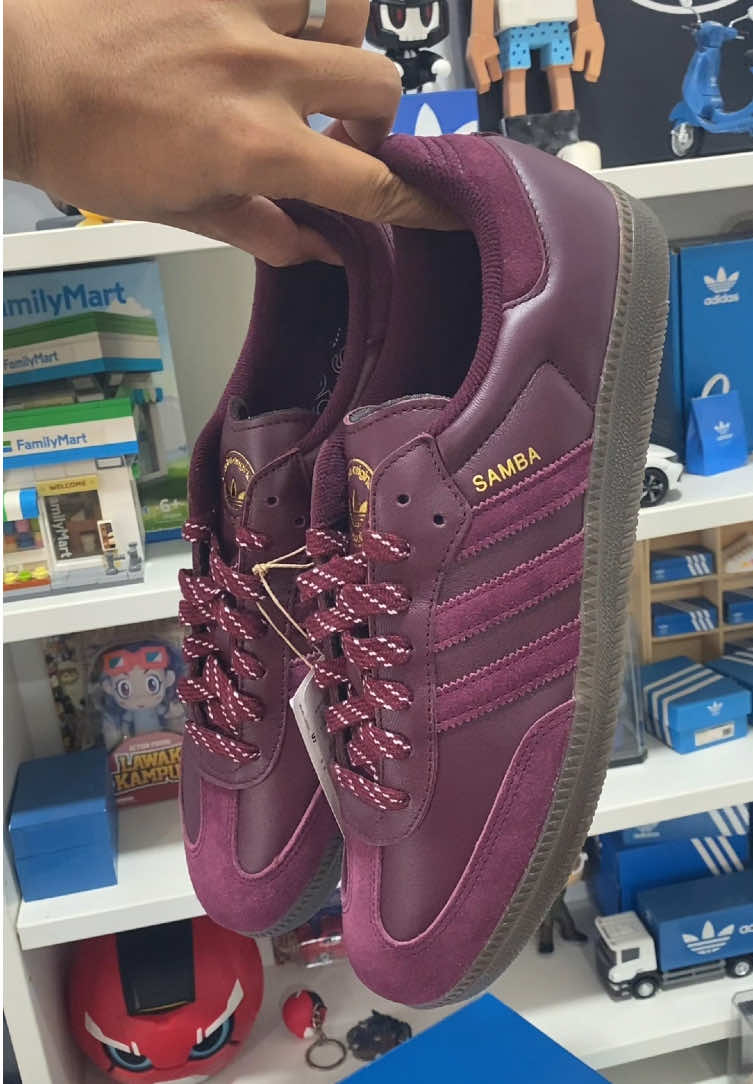 Samba “Sumatra” 🔥🔥🔥 Indonesian Island Series Pre Order Seminggu 4uk 4.5uk 5uk 8uk 8.5uk 9.5uk 10uk  11.5uk 12uk 12.5uk Size lain boleh double check Postage Semenanjung +Rm10 Sabah Sarawak +Rm20 0193693372 . . #adidas #adidassamba #adidassambasumatra #adidassumatra #adidasoriginals 