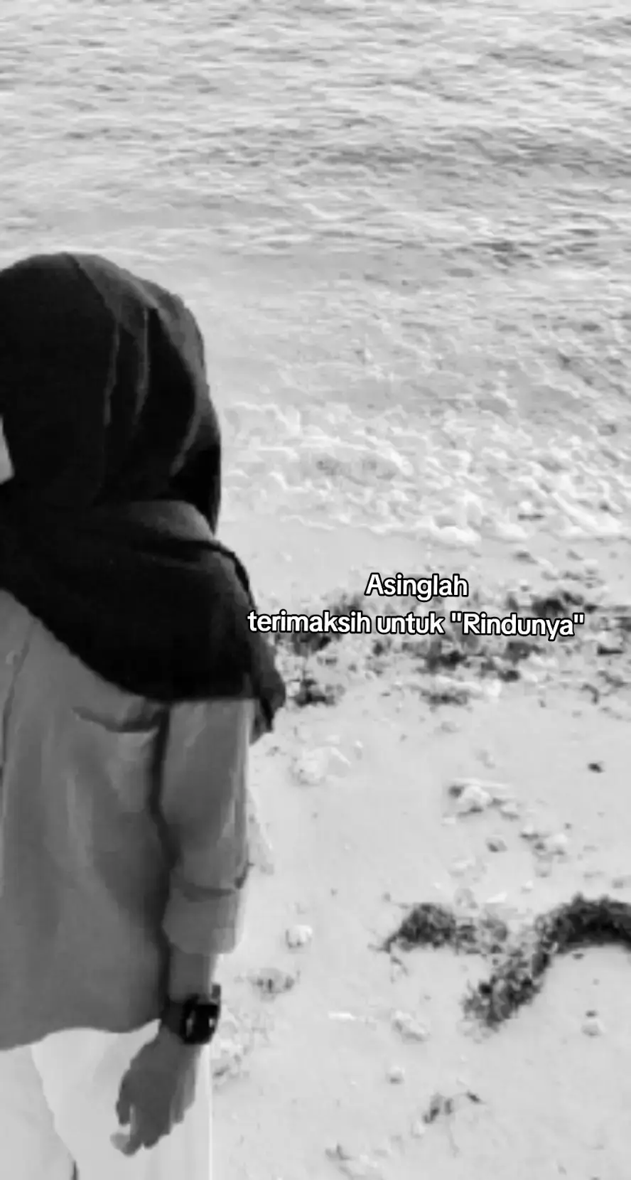 4 bulan saya sibuk rindu sendirian dan Hampir