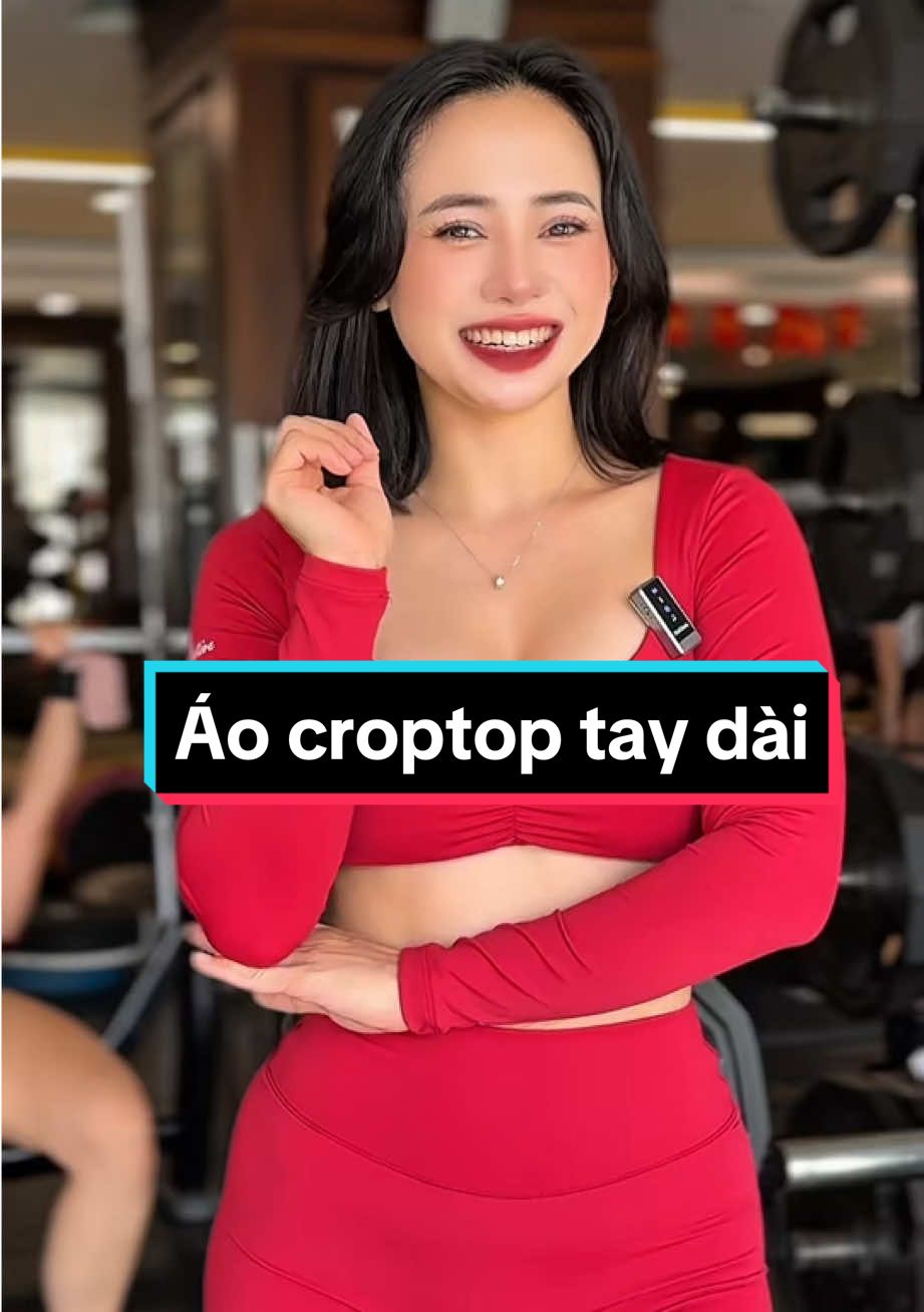 Năng lượng bùng nổ trong từng động tác với áo croptop tay dài đầy cuốn hút 💥 #vothao#dotapgymnu#aocroptoptaydai#aotapgym 