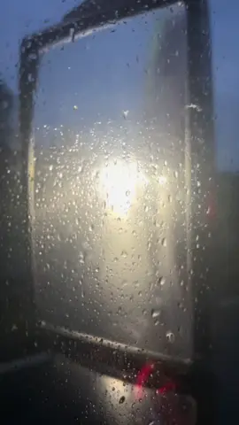 Đau cả mắt chả nhẽ bẻ mịa cái gương đi😒