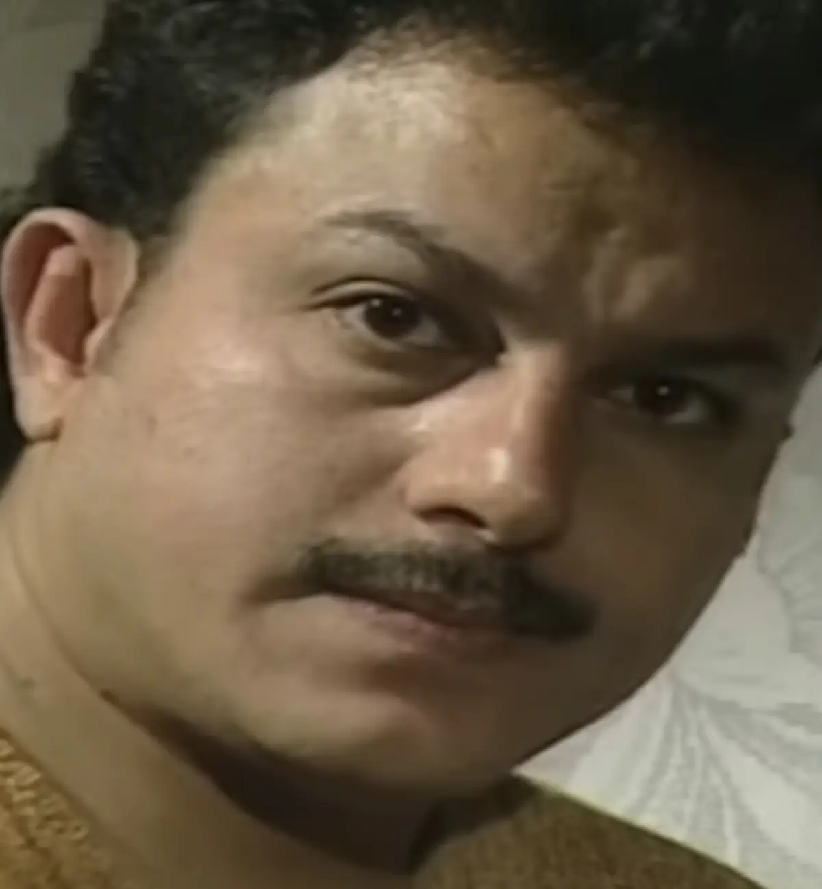 #كلمات_من_القلب♥️♥️🎻_اداء_حلو_الخان_روعة  #السعادة_لقلوبكم🌹يااحلئ_متابعين🌹💖❤️🌹  #أغاني_الزمن_الجميل_🎼🎶🎻♥️🌹اغاني_قديمة 