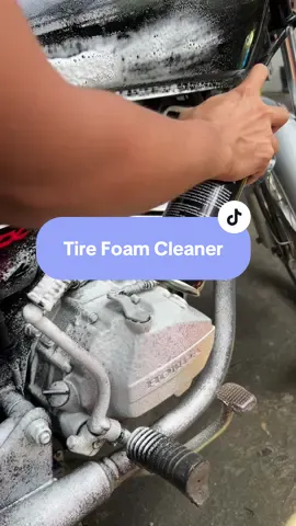 Tire Foam Cleaner! #tirefoamcleaner #tirefoamcleanerblack #foamcleaner #motorcyclefoamsprayer #fyp 