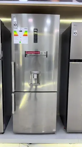 LG REFRIGERATOR446 L Dimensions (mm): 705 W*740 D*1850 H A+** -40%** EFFICACITÉ ÉNERGÉTIQUE 32% NOMIE D'ÉNERGIE : 25% INS DE BRUIT lotal No Frost NatureFRESH T™ Compresseur linéaire Inverter Door Cooling LINEARCooling M Multi Air Flow INVERTER Direct Drive DoorCooling TM WARRANTY 10 ans de garantie 🤩مرحباً بالجميع 🤩  #showroom #LG #bechar #lgbt #algeria 
