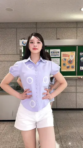 SBS 인기가요 퇴근길도 심쿵 💘 ✨ AtHeart 앳하트 [Plot Twist] ✨ 🎶 http://atheart.lnk.to/PlotTwist 🎶 http://flomuz.io/s/a.D4o9S 🎶 http://kko.kakao.com/-ISWvoifgH 🎶 http://genie.co.kr/UA7HZ2 🎶 http://m.bugs.co.kr/album/20747497 🎶 http://naver.me/50JosJ5a #AtHeart #앳하트 #Plot_Twist #AtHeartDebutAlbum