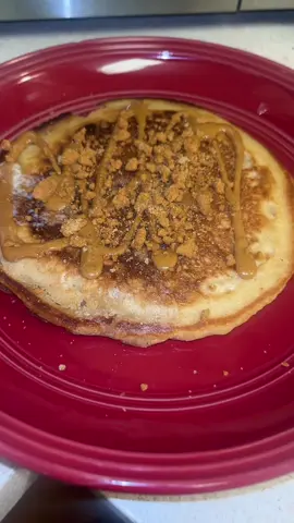 Biscoff pancakes was the star ⭐️ of the show today  @Biscoff  #breakfast #biscoffpancakes #cookin #inthekitchen #yummy 