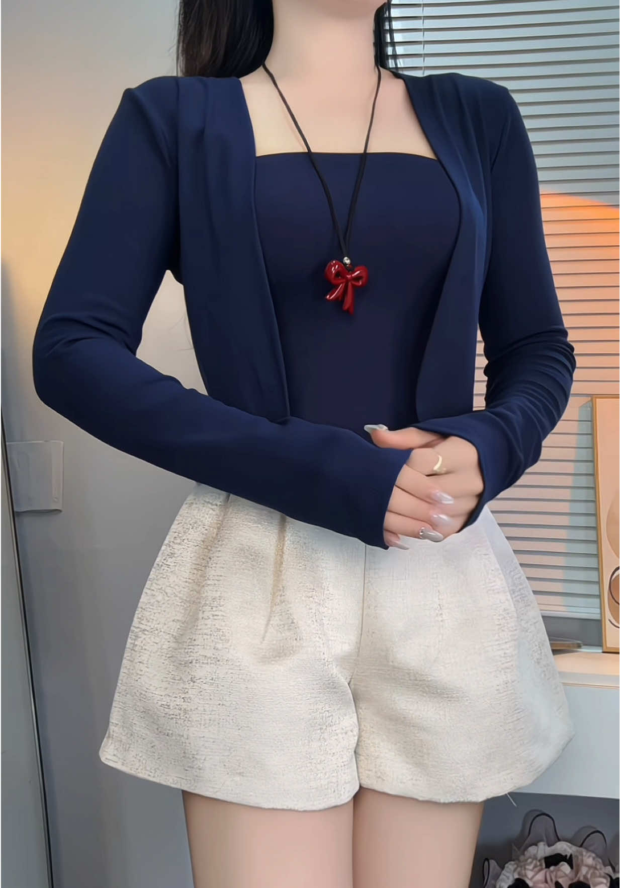 Áo cadigan khoác nhẹ dáng ngắn vừa 44-48cm 