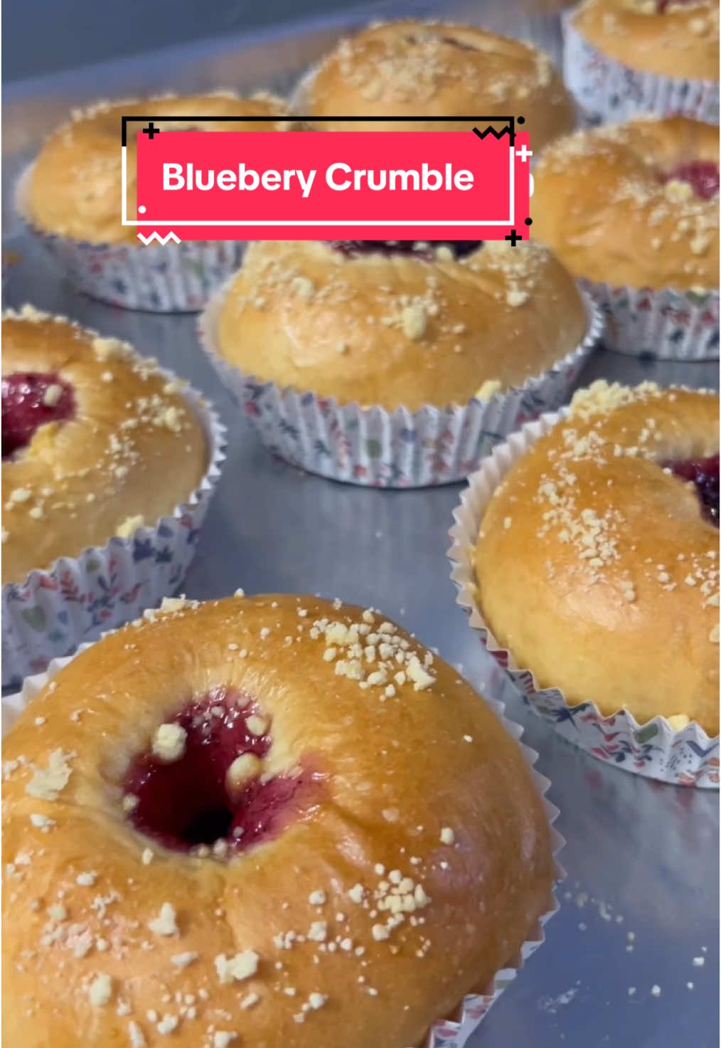 Tak semua rasa boleh diungkap, tapi tetap dirasa. Macam Roti Bluebery Crumble ni🫐 #blueberycrumblebun #kakjuekicensjourney #rotibykakjuekicen #kakjuekicen 