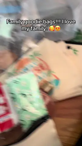 If want me to show how I made the bags let me know… #cruiselife #familytime #familytrip 